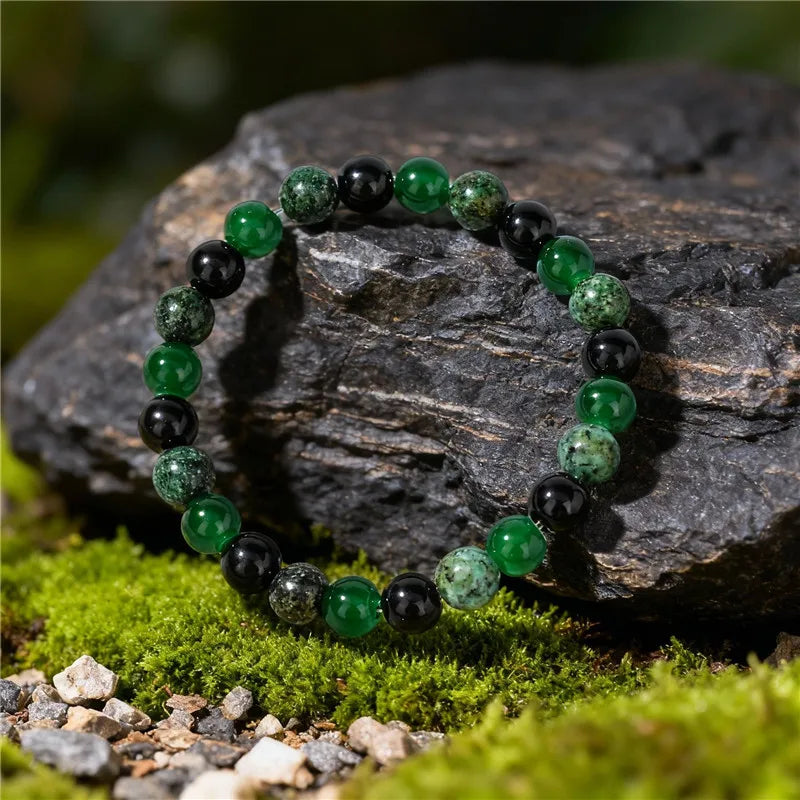 Fashionable 8mm Green Beaded Bracelet - Handmade Elastic Rope Bracelet - The Best Gift to Give