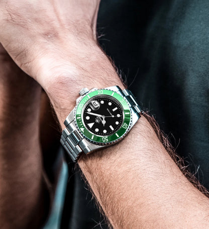 ADDIESDIVE Stainless Steel Watch Men's European and American Business Leisure Quartz Watch Waterproof Outdoor Sports Watch