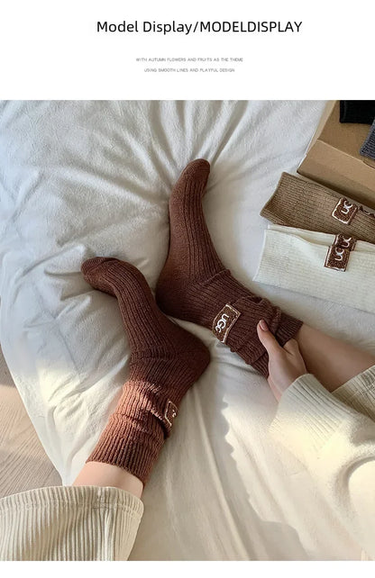 1/3Pairs Winter Thick Warm Padded Socks Solid Color Mid Calf Socks Women’s Casual Embroidered Logo Pile Socks Cold Weather Wear
