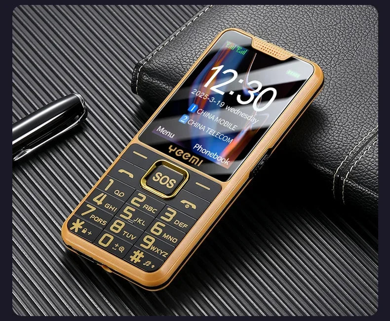 YEEMI K3 4G Feature Keypad Phone 2.6 Inch Dual SlM Big Button Loud Volume for Elderly 2500mAh FM Radio Hebrew Keyboard SOS Video