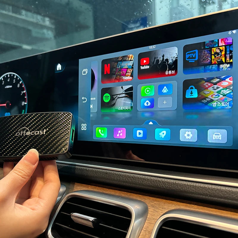 OTTOCAST Play2Video Pro Ai Box Pro Built in YouTube Netflix IPTV Video Box Wired to Wireless CarPlay Android Auto Adapter
