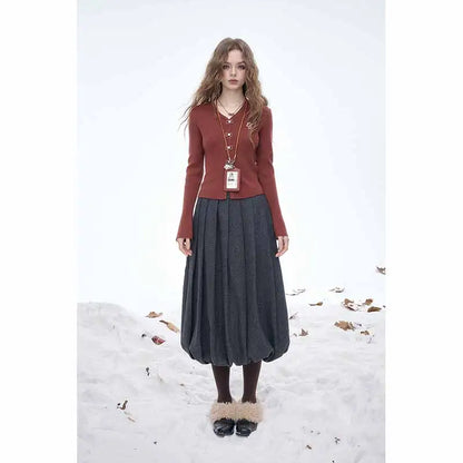 ELFSACK 2025 Dark Gray Pleated Skirt Women, Preppy Elegant Tiered Midi Skirt with Bubble Hem, Winter Mini/Maxi Half Skirt