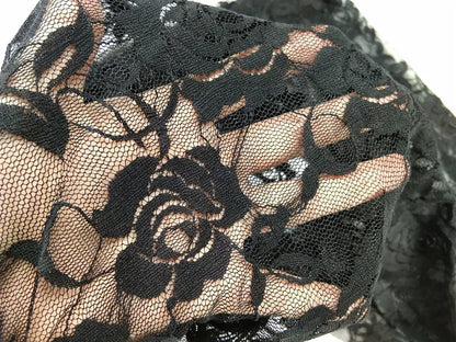 New Retro Sexy Net Yarn Lady Rose Lace Elegant Through Leggings Pants Footless Black White Women Summer Skinny Nine Pants