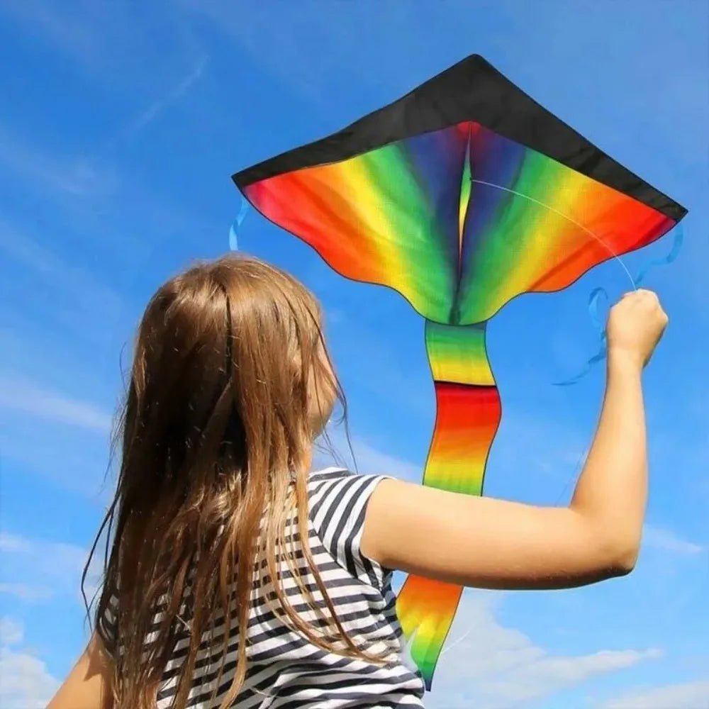 Outdoor Kites, Flying Kites, Triangular Kites with 100m Kite String, Outdoor Flying Tools, Ideal for Summer Outdoor Activities and Camping