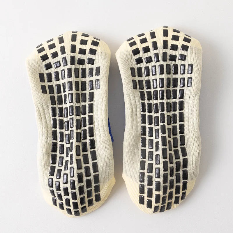 Men's Mid-Calf Sports Socks Breathable Anti-Slip Silicone Dotted Football Basketball Yoga Socks Comfortable Breathable Sports