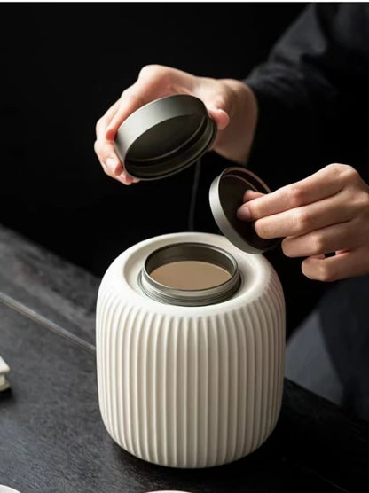 Ceramic Dog Urn Dead Cremation Hair and Teeth Memorial Moisture-proof Cute Cat Urns Sealed Caskets Pet Memorials Products