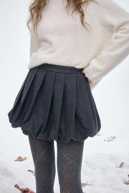 ELFSACK 2025 Dark Gray Pleated Skirt Women, Preppy Elegant Tiered Midi Skirt with Bubble Hem, Winter Mini/Maxi Half Skirt