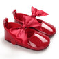 New Fashion Newborn Red Baby Shoes Non-slip Cloth Bottom Shoes For Girls Elegant And Noble Leisure Baby First Walking Shoes