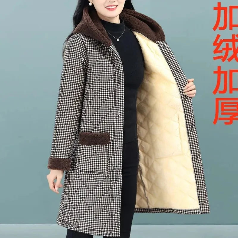 Winter Coat New Vintage Velvet And Thickening Single breasted Cotton Coat for Women Fit Cotton Clip Warm Long Parka Plaid Coat