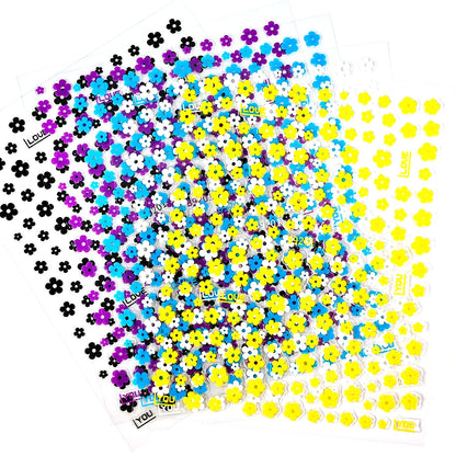 1Pcs 3D Black White 5-Petal Flowers Nail Stickers Mini Florals Self-Adhesive Nail Decals Fresh Bloom Manicure Decorations Slider