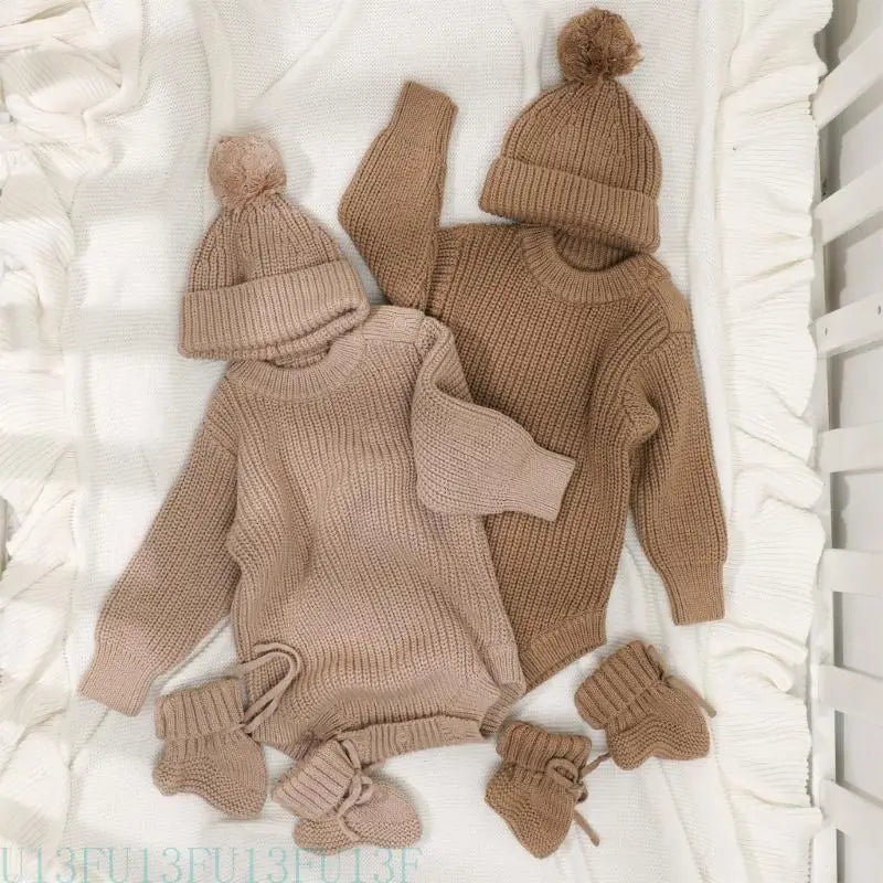 U13F Cosy Hand Crochet Baby Booties and Knitted Hat Set for Newborns Soft and Warm Knitting Socks Bonnet for 0-6 Months