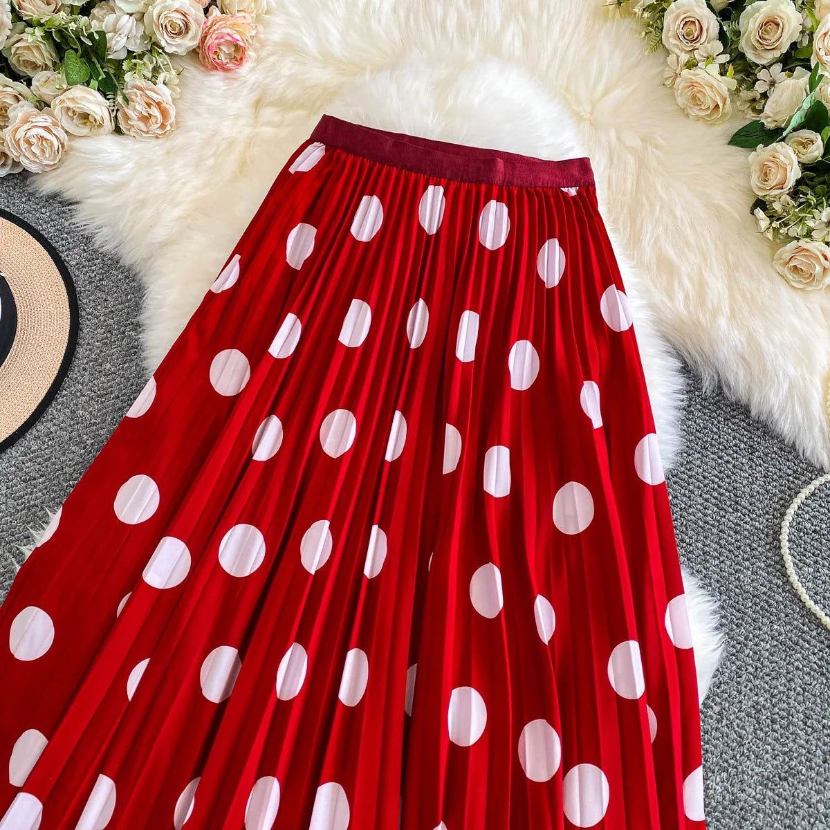 2026 Pleated Skirt Elastic Waist Polka Dot Fashion Printed Slim Pleated Skirt Women's Summer New Beach Vacation Mid-length Skirt