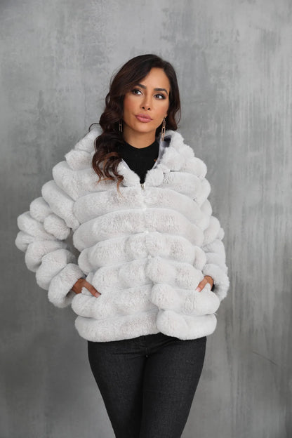 2026 Faux Fur Women Coats Hooded Full Sleeve Short Coat Zipper Thick Warm Solid Temperament Elegant Splice Autumn Winter