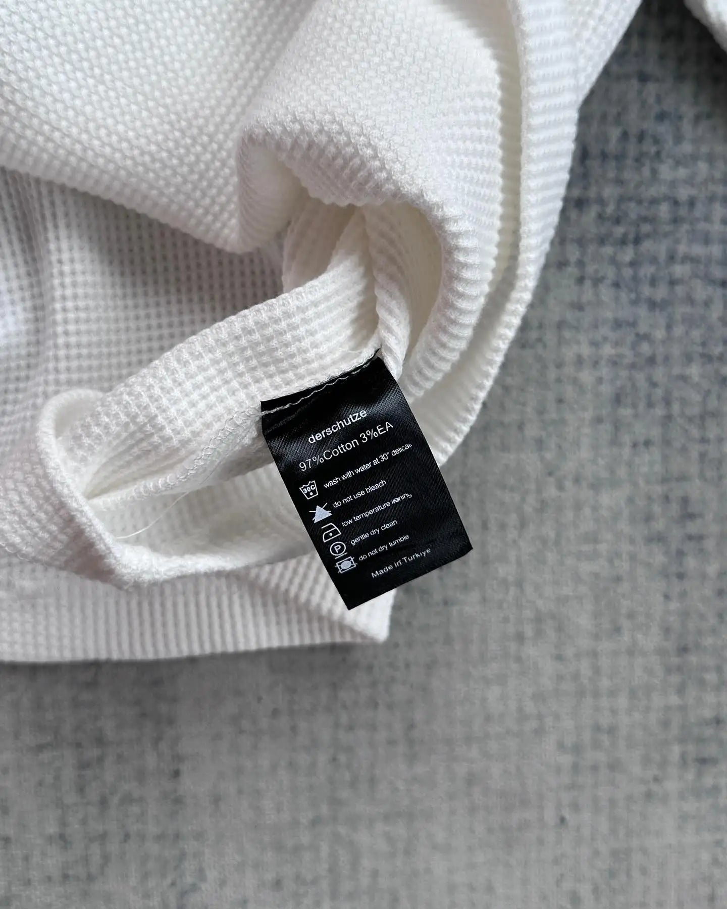 Harajuku Cherry Blossom Embroidery Sweater Fashion Casual Knitted Round Neck Pullove Warm Long Sleeve Sweatshirt Men Clothing