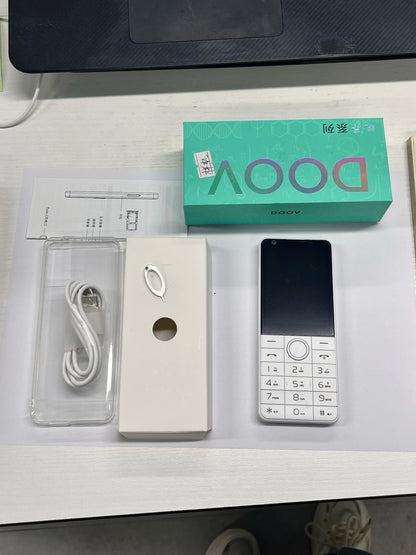 DOOV R77 pro 4G Smart Touch Screen 2.8 Inch Keypad Mobile Phone  3GB+32GB 3000mAh Android 13 Whatsapp