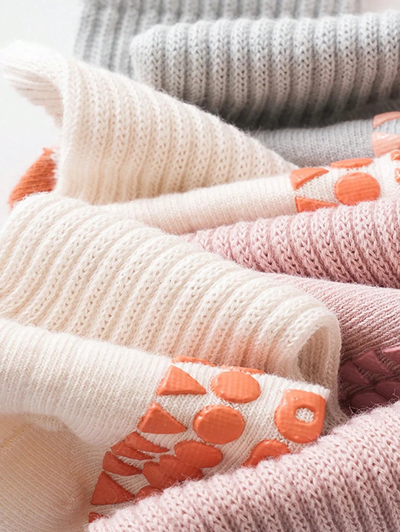 6 Pairs of Baby Floor Socks, Newborn Non-Slip Dotted Indoor Soft All-Season Baby Loose-Top Socks for Boys and Children