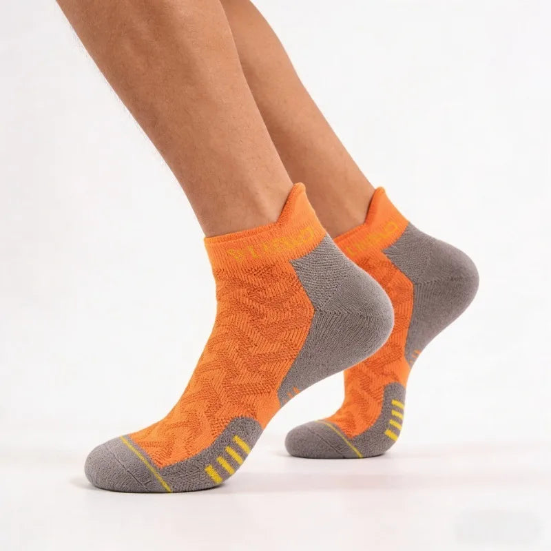 New Men's Professional Sports Short Socks Thick Towel Quick Dry Wicks Fitness Running Ankle Man Gift Breathable Marathon Gym