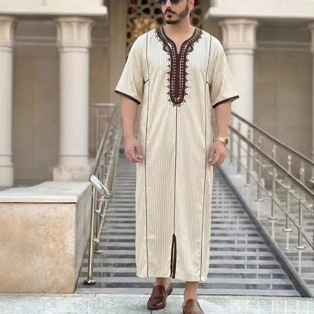 Muslim Men's Morocco Gandoura Thobe Loose Short Sleeves Gorgeous Embroidery Comfortable Islamic Men's Traditional Clothing Party