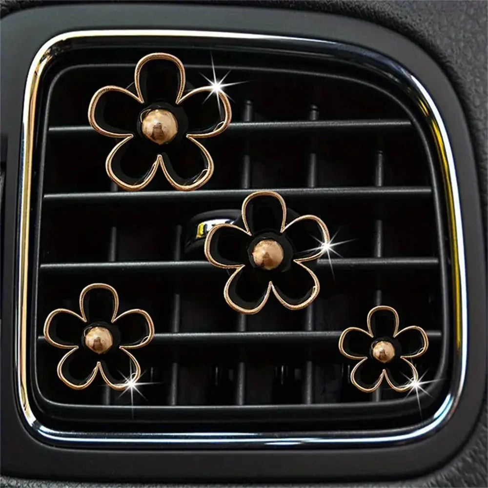 4-8pcs/set Small Car Air Outlet Perfume Decoration Clip Flower Daisy Design Car Interior Aromatherapy Fresheners Diffuser Access