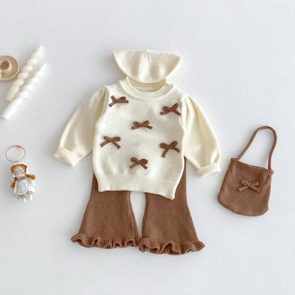 A stylish bow round-neck top, flared pants and cute bag set for baby girls in autumn and winter 2025