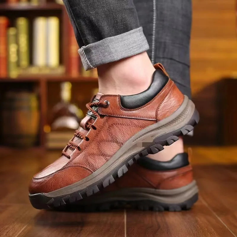 Men's Outdoor Sports Casual Climbing Shoes Winter Fleece Low Help Cotton Shoes Anti-slip Dad Shoes Large Size Men's Shoes