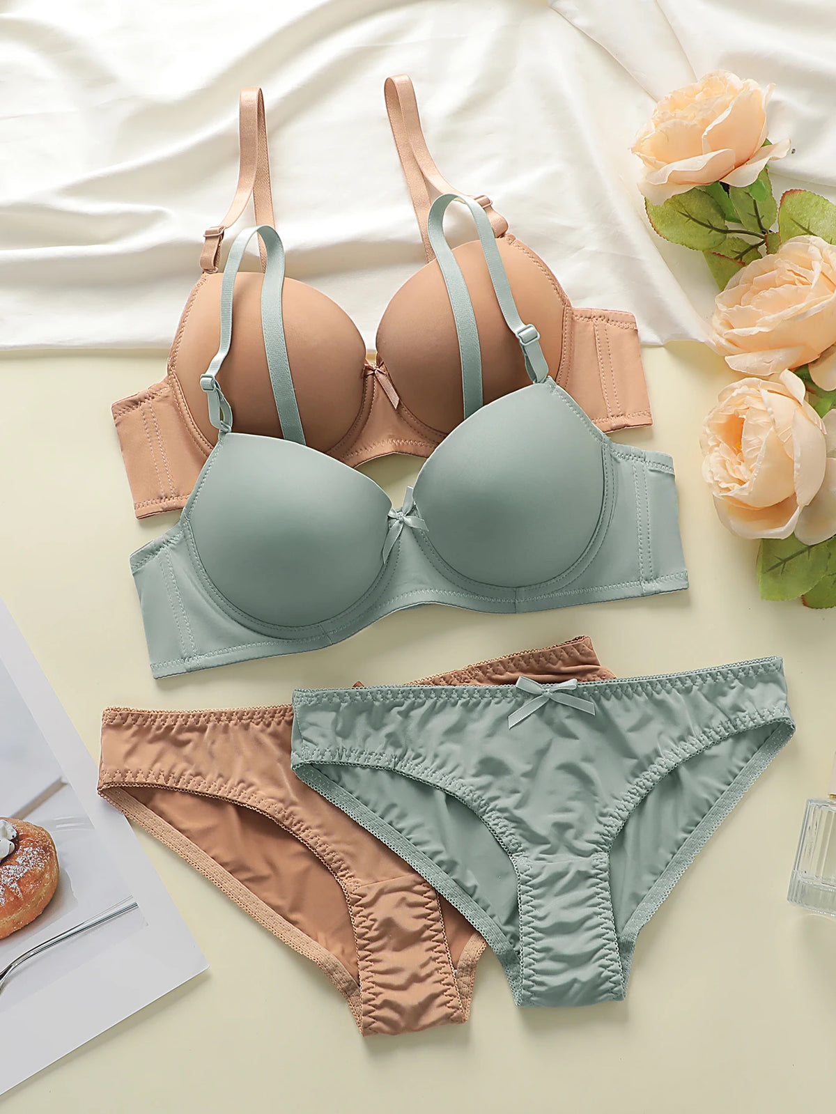 High Quality Sexy Lingerie Set For Women's Lace Up Steel Ring Push Ups 2-piece Set For Daily Underwear Set A2127