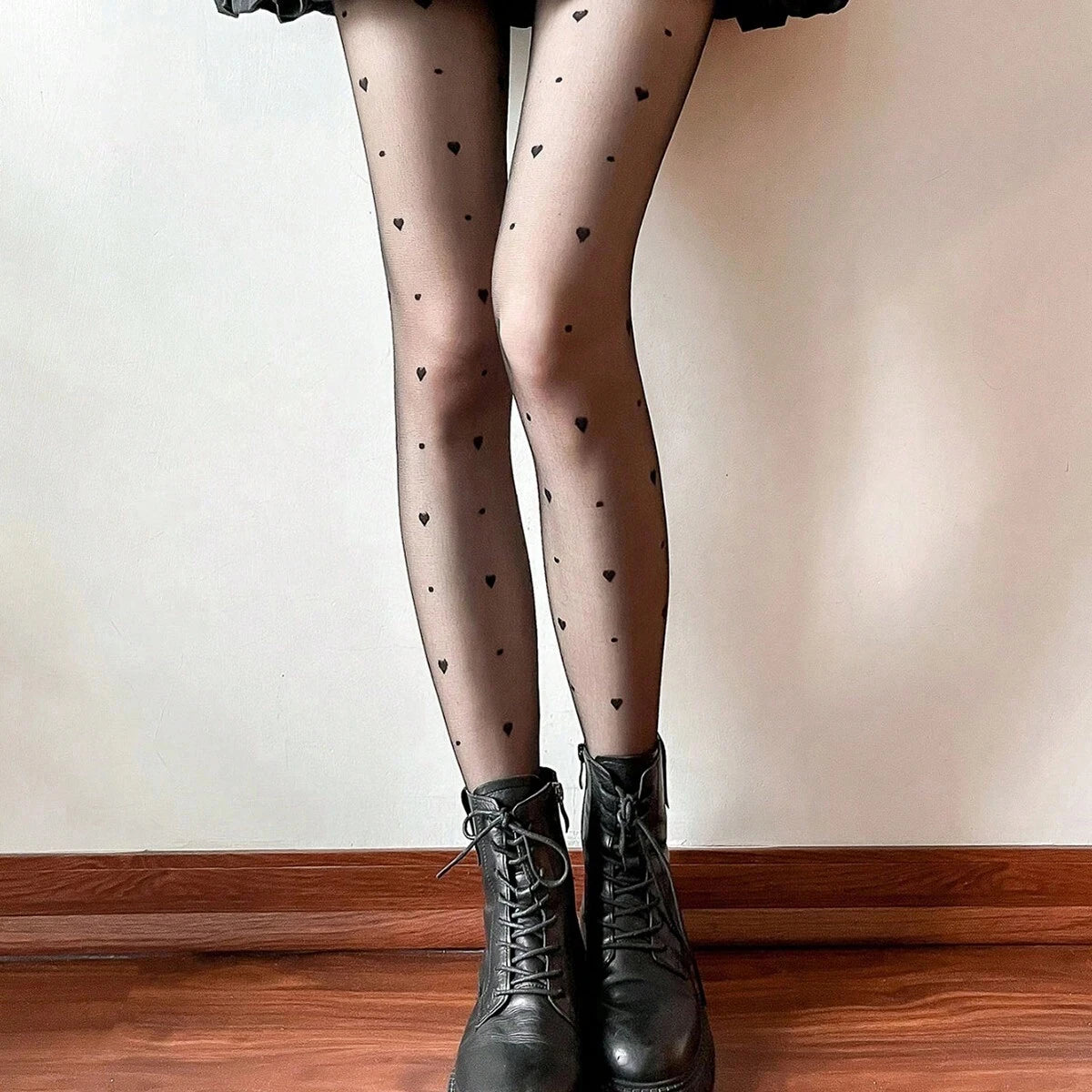 1 Piece Women'S Large Polka Dot Pantyhose Thin Black Silk Anti-Hook Silk Sexy Large Polka Dot Pantyhose