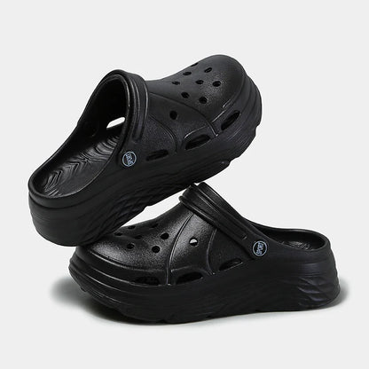 Women's Fashion Platform Sandals Summer 2025 Thick Sole Soft Eva Clogs Garden Shoes for Women Hollow Out Non Slip Beach Sandals