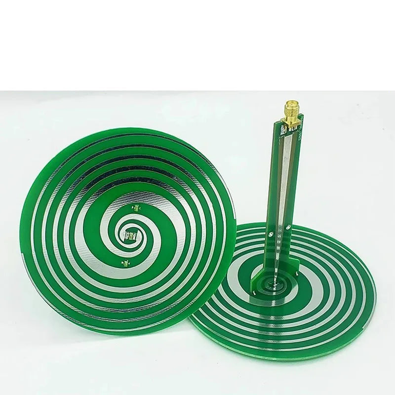 900MHZ-10GHz Circularly Polarized Antennas 3-6dBi Left Right Rotating Line Polarized Wideband Omnidirectional UWB Antennarotator
