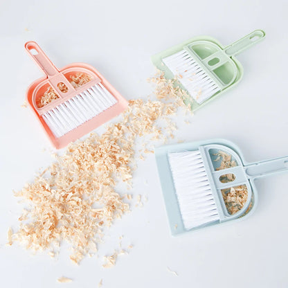 Guinea Pig Toilet Broom Accessories Cat Hamster Dustpan Small Broom Set Pet Professional Cleaning Tools Rabbit Pooper Scooper
