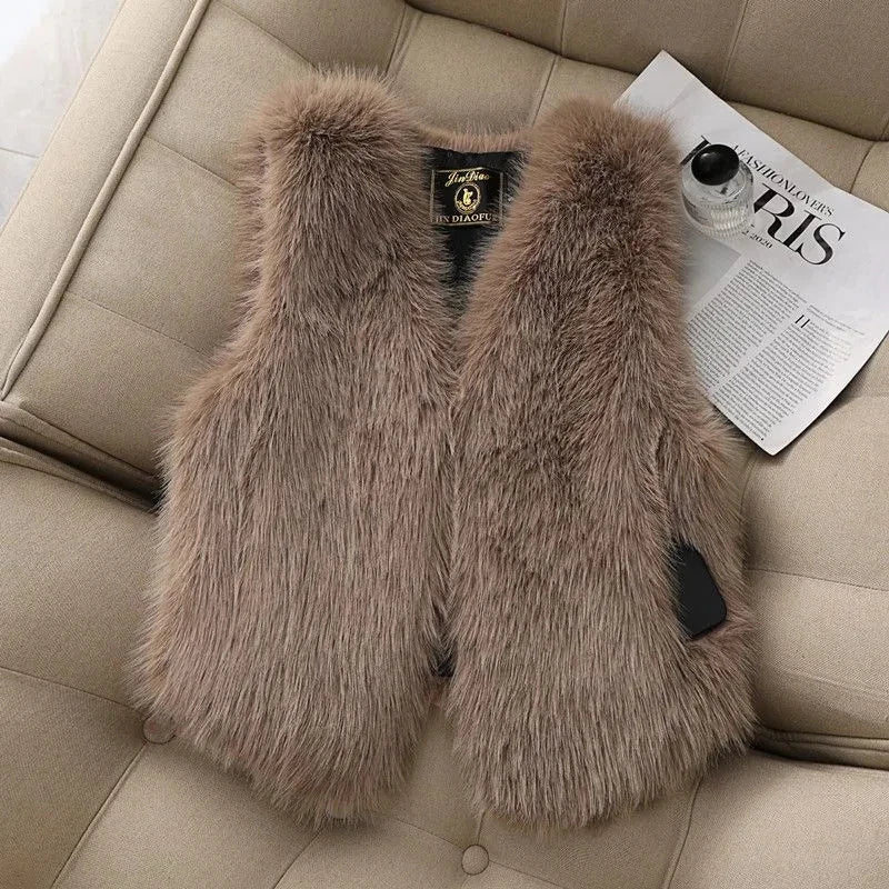 Autumn winter Imitation Fox fur vest Jacket For women Fashion Thick V-neck sleeveless Coat Female Short Faux Fur Waistcoat Tops
