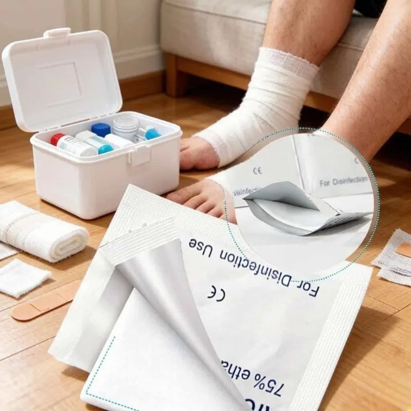 First aid box essential, 75% alcohol swabs 100 pieces per pack, skin wound disinfection and cleaning supplies