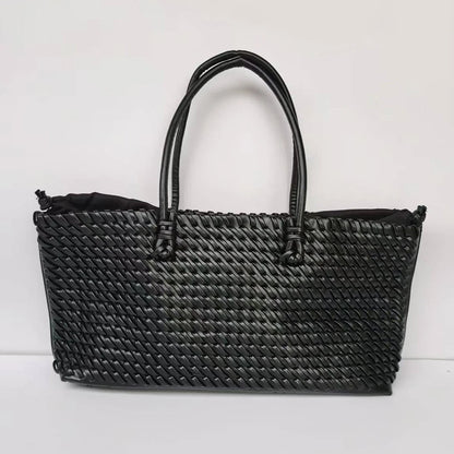 New niche Commuting Woven Hand-Held Shoulder Bag, Fashionable and Versatile, Super Large Capacity Tote Bag