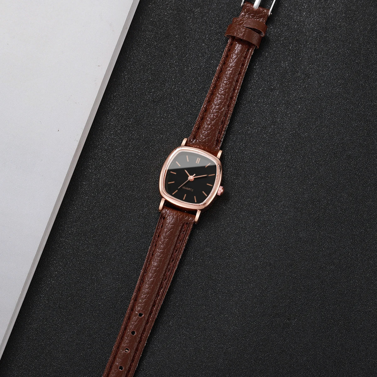Fashion Small Dial Women Quartz Watch Ladies Simple Leather Band Wristwatches（Without Box）