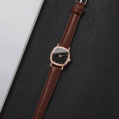 Fashion Small Dial Women Quartz Watch Ladies Simple Leather Band Wristwatches（Without Box）