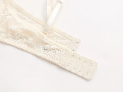 Summer Sexy Lace Embroidery Women Lingerie Set French Thin Cup Push Up Bra Comfort Breathable Underwear Ladies Bra Briefs Set