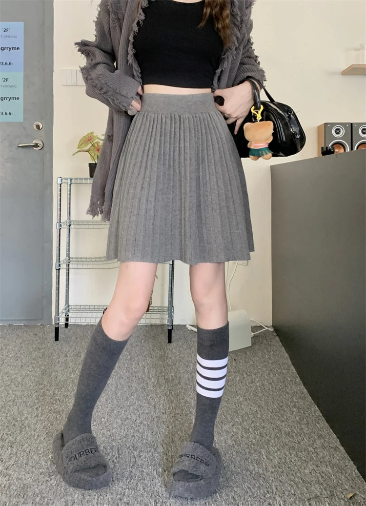 White Knitted Pleated Skirt Women Autumn Winter 2025 New High Waist Mini Skirt Lady's Fashion Korean Solid Women's Short Skirts
