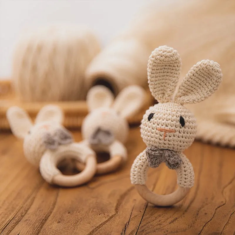 Baby Rattles Crochet Bunny Rattle Toy Wood Ring Baby Teether Rodent Baby Gym Mobile Rattles Newborn Educational Toys Gifts 1pc