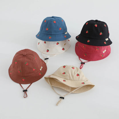 Boys Cute Sun Bucket Cap 48-50cm Spring Summer New Girl Fisherman Hat with Strawberry Embroidery Fashion Kids Toddler Outfit Cap