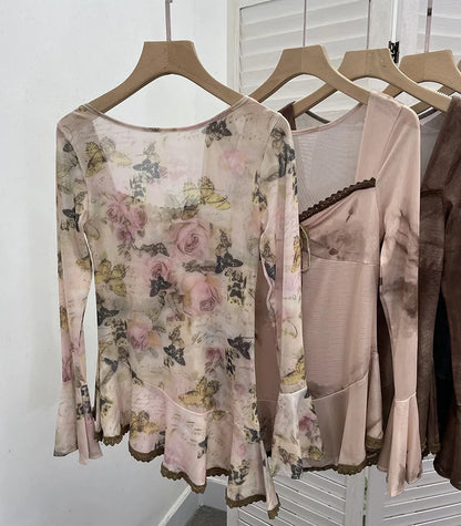 Women‘s Retro Chic French Square Neck Lace-Up Bell Long Sleeve Top Personalized Smudged Print Irregular Hem Sweety Shirt 9980