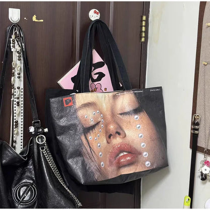 Brand Portrait Print Tote Bag Large Capacity Top-handle Shopper Bag Fashion Pvc Kraft Paper Shoulderbag Waterproof Pouch Storage