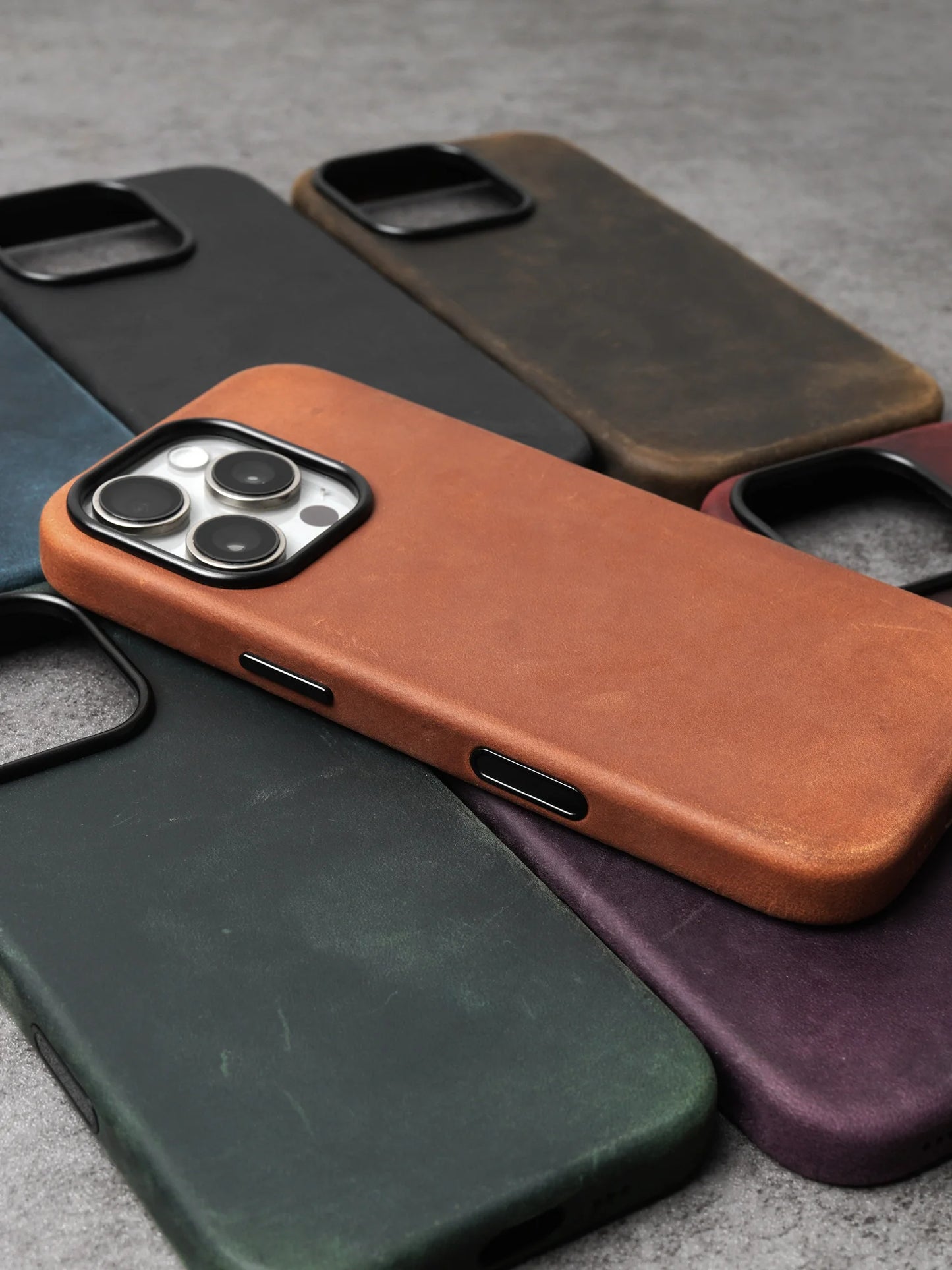 YMW Scratc Crazy Horse Genuine Leather Case for iPhone 17 16 15 Pro Max Magnetic PULL-UP Cowhide Phone Cover