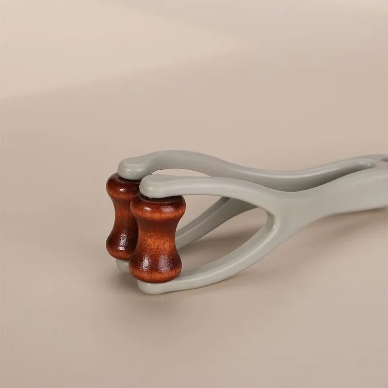 Finger Massager,Hand Massager,Suitable for Carpal Tunnel Syndrome.Hardwood Massage Roller Tool for Hand Discomfort,Stress Relief