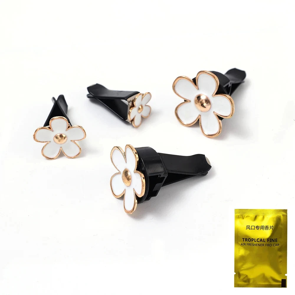 Little Daisy Car Air Vent Perfume Clip Cute Cars Aroma Diffuser Pendant Creative Girly Auto Interior Decoration