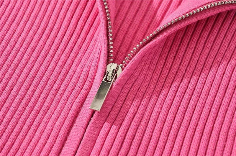 LUNDUNSHIJIA 2026 New Autumn Women Elegant Thickened Zipper Sweaters For Women Rose Red Fashion Short Female Cardigan 4 Colors