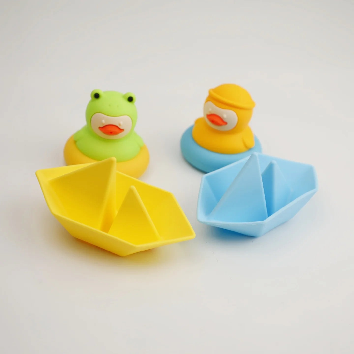 BPA Free Baby Silicone Bath Toys Cute Duckling&Frog Shape Floating Water Toy for Infants Toddlers Fun Bathroom Toys Babies Gifts