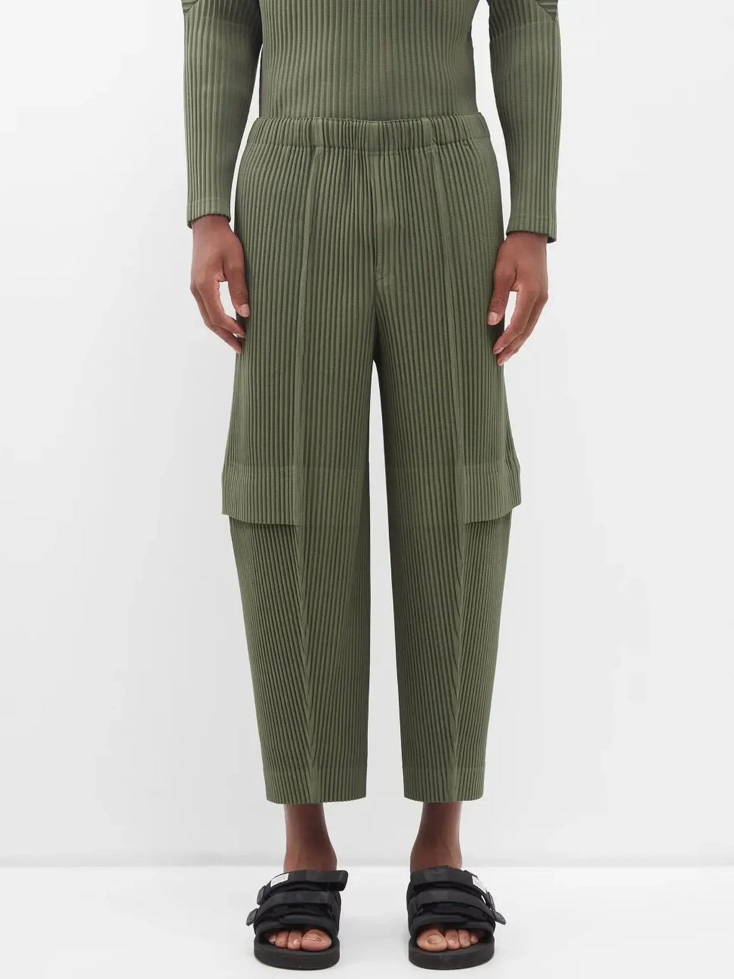 Miyake Pleated Men Cargo Pants Pleated Straight Pants Loose Overalls Men Baggy Black Trousers Fashion Casual Streetwear Pants