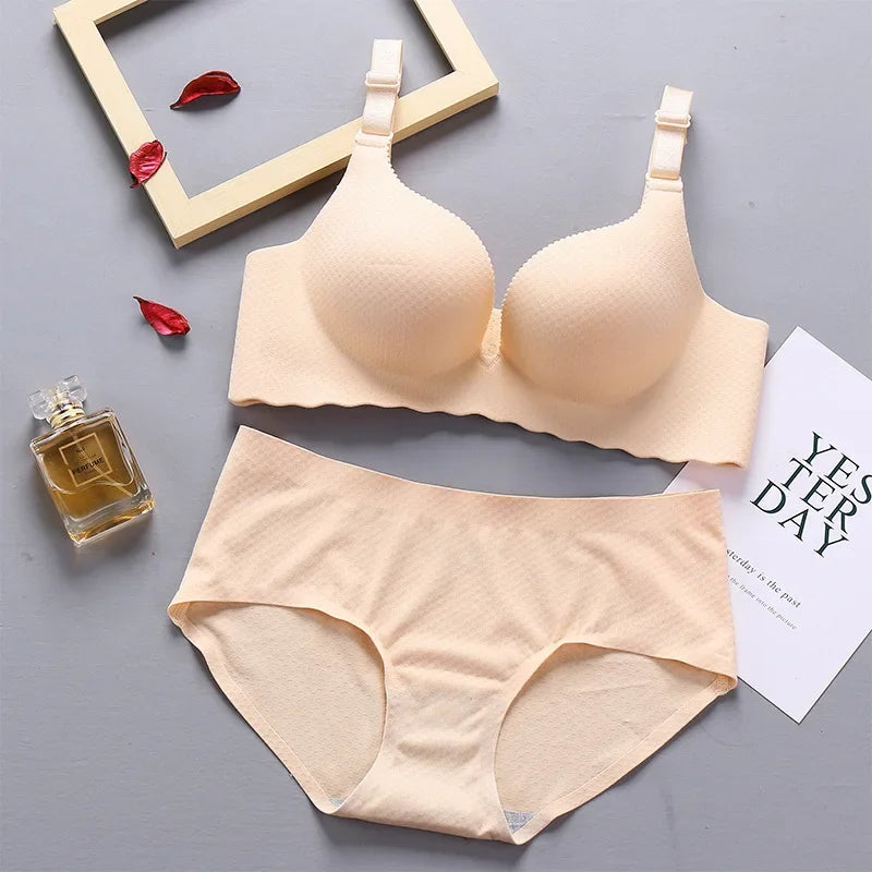 Extreme Push-Up Bra 8cm Thick Pads for Small Bust, Wireless Double Cup Lift, Soft Comfort Fabric, Adjustable Deep V Bras