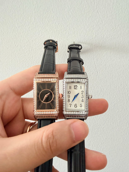 2025 Hot Sale Retro Niche Temperament Slide Design Leather Quartz Square Exquisite and Versatile Digital Watch 21mm