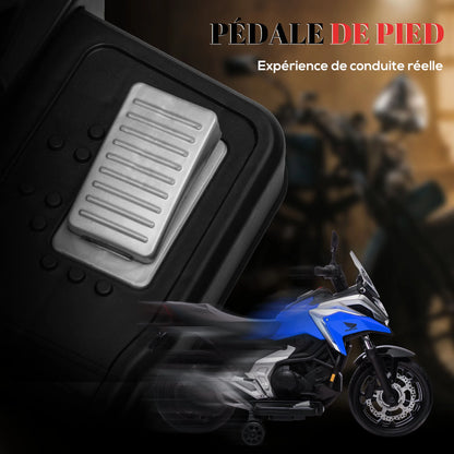 The electric motorcycle for children is equipped with two engines. Children aged 3 to 6 years can drive the motorbike with music and head. The size is 107x46x75cm and the load is 30kg.